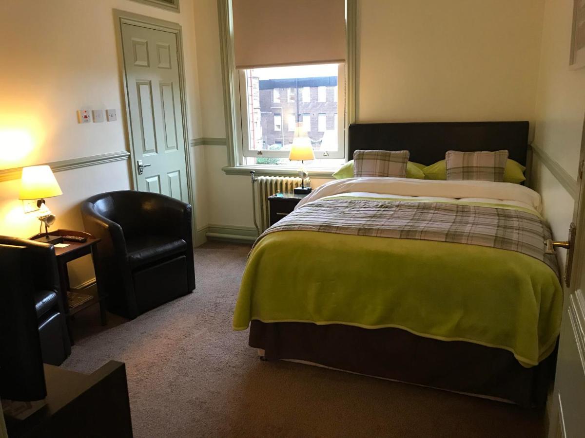 カーライル Abberley House Bed & Breakfast エクステリア 写真